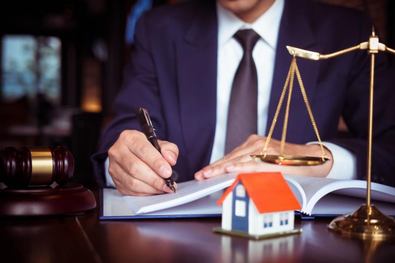 10 reasons to use a Washington State Real Estate Lawyer For a House Purchase